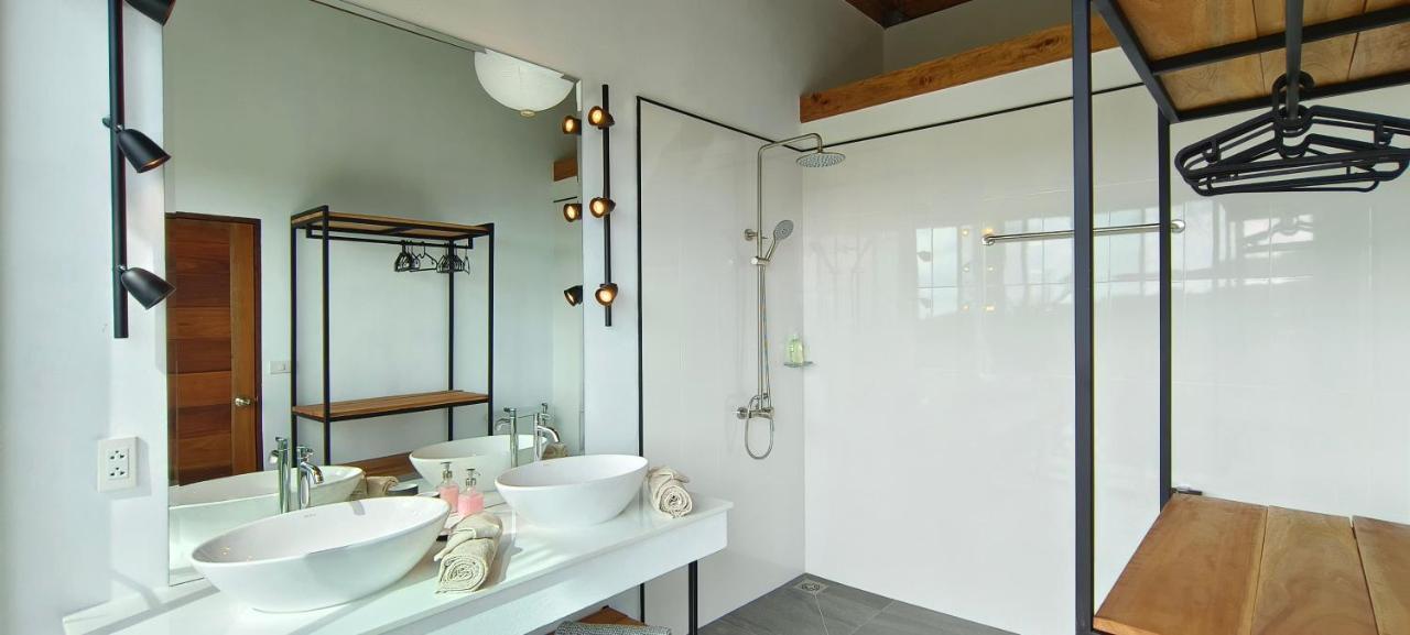Villa On The Rock - 360 Bay View Thong Sala Exteriér fotografie